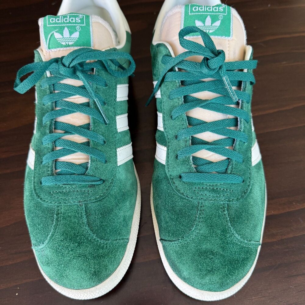 Size 10.5 - Adidas Gazelle GY7338 Sneaker Men's Dark Green Suede Lifestyle Shoes - Picture 12 of 13